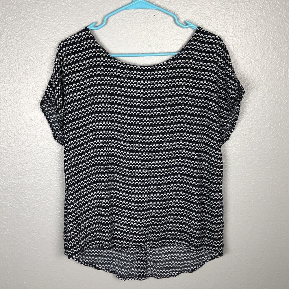 Max Studio Size Large Black White Blouse Hypnotic Maximalist Pattern Buttons